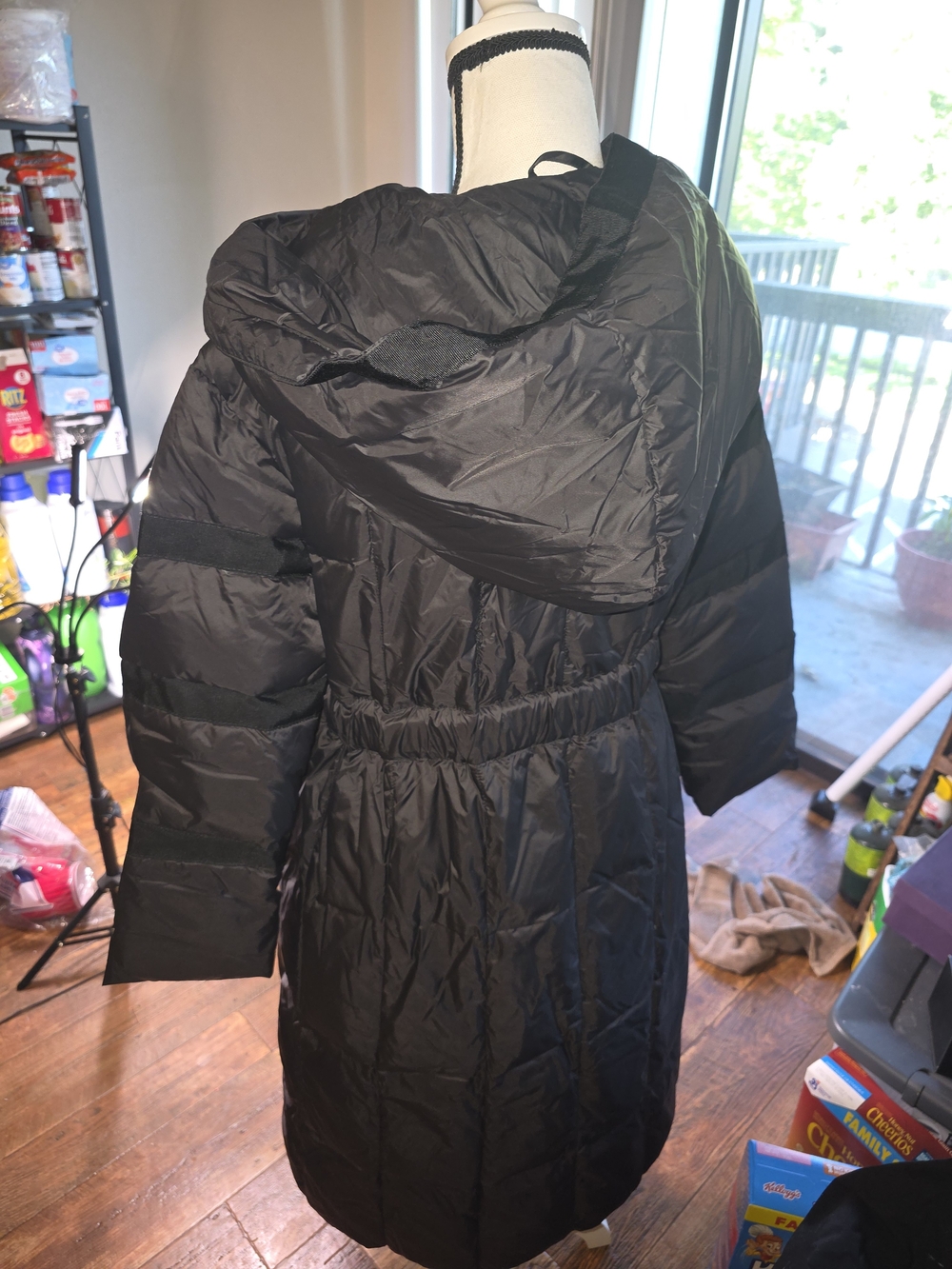 Black Hooded Women's Puffer Coat